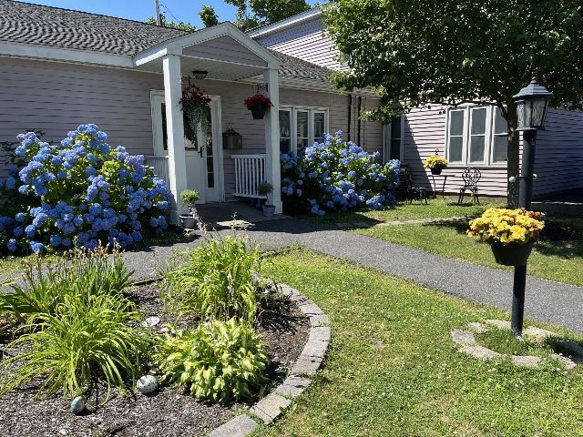 EMH Recovery Inc Edwina Martin Recovery House facility photo