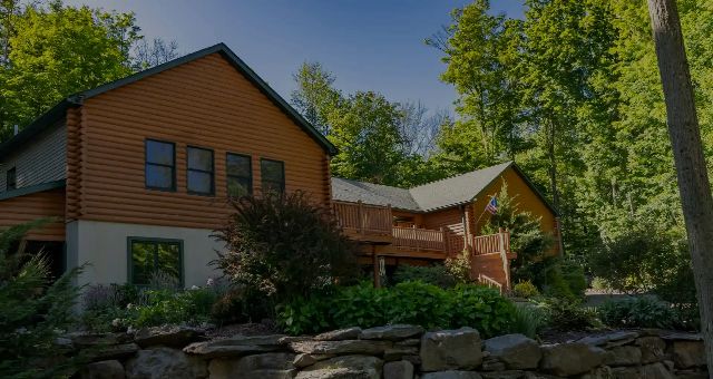 Little Creek Lodge facility photo